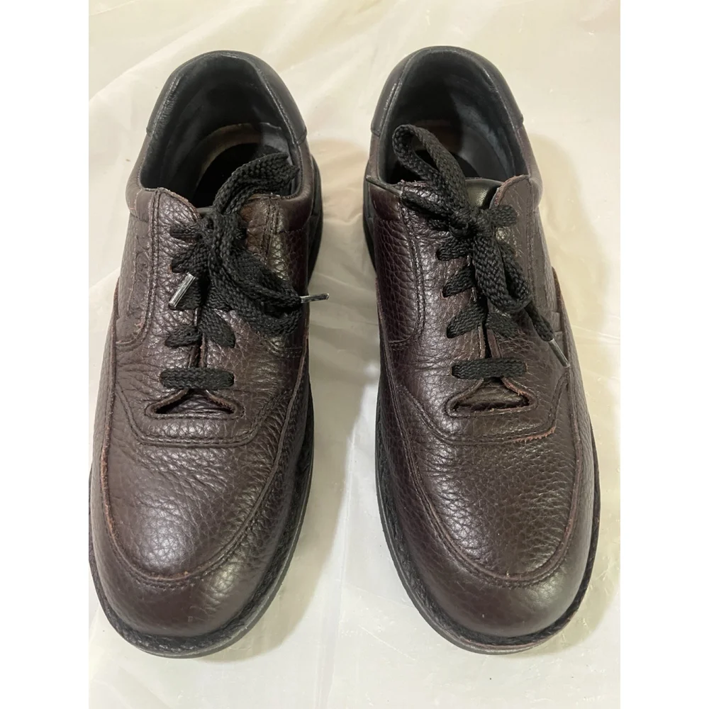Cabela's  Oxfords 11D BROWN Leather Walking Comfort Shoe Vibram